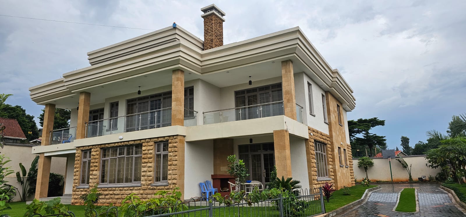 WhatsApp Image 2025-10-27 at 14.15.31